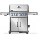 Napoleon Rogue® PRO-S 525 RSIB RVS SIZZLE ZONE™ gasbarbecue met 6 branders en 1 achteraan